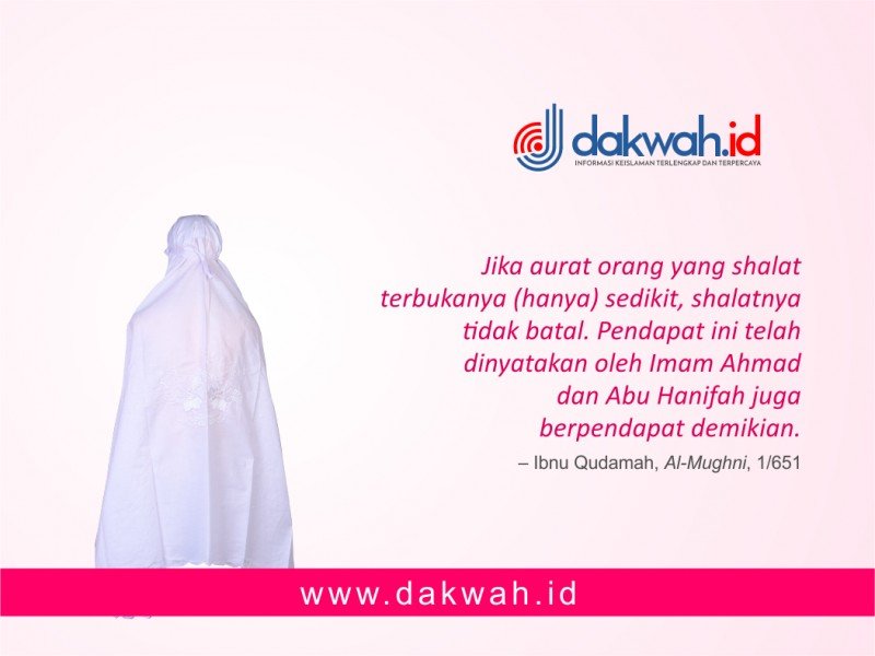 Rambut Tersingkap Ketika Shalat, Apakah Shalatnya Batal