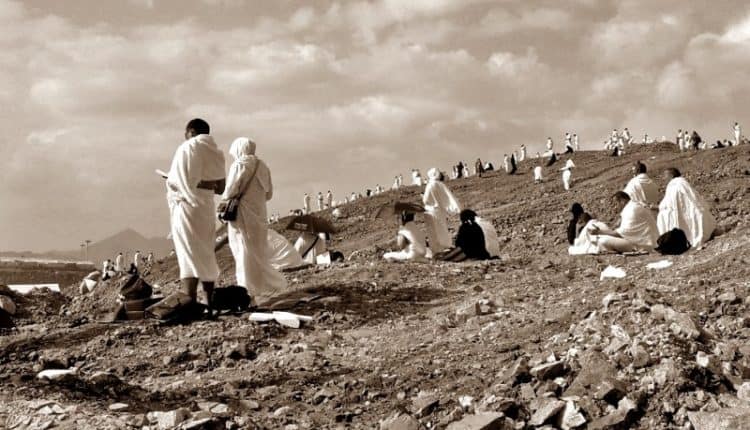 Materi Khutbah Idul Adha Totalitas Berislam Selayak Keluarga Ibrahim-dakwah.id
