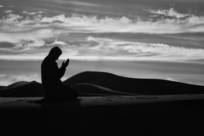 12 Keutamaan Shalat Malam dalam Al-Quran dan Hadits Shahih-dakwah.id