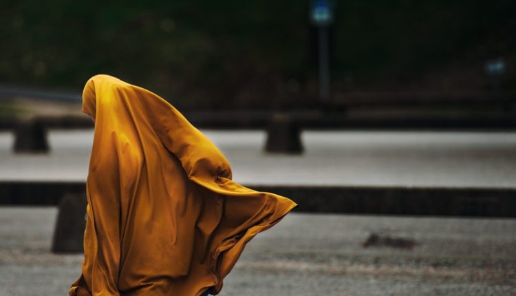 Batasan Aurat Wanita Muslimah di Hadapan wanita non-Muslim-dakwah.id
