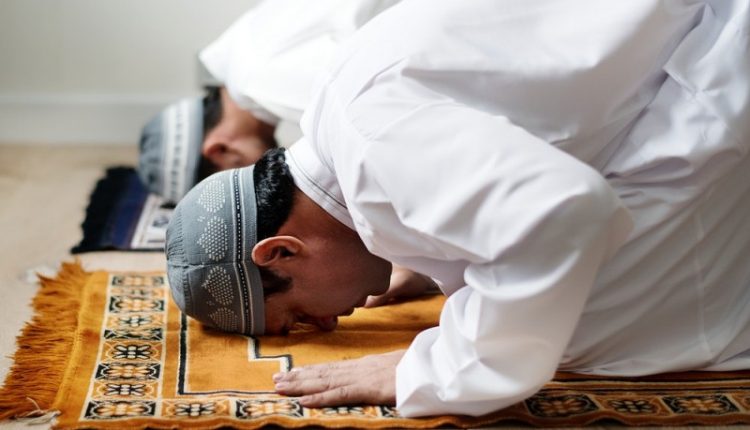 Ikhtilaf Shalat Tathawwu’ yang Mengikuti Shalat Fardhu -dakwah.id