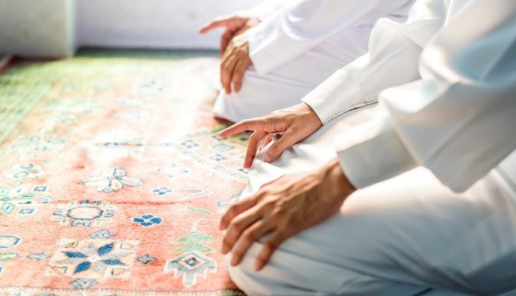 5 Tingkatan Khusyuk dalam Shalat Kamu di Level Mana-dakwah.id