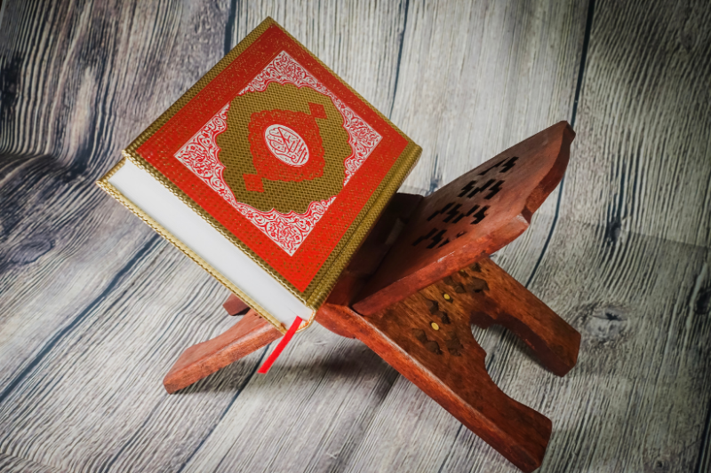 Takwil Batini, Cara Nyeleneh Syiah Mengakali Tafsir Al-Quran dakwah.id