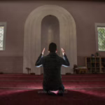 materi khutbah jumat perbanyak tobat di bulan penuh rahmat dakwah.id