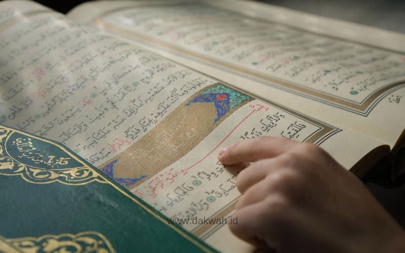 materi kultum ramadhan meraih kemuliaan al-quran dakwah.id