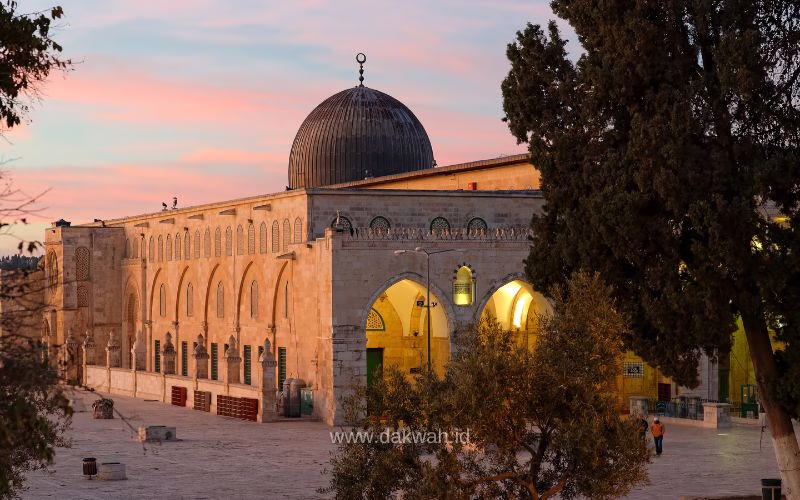 materi khutbah jumat Palestina Bukti Toleransi Penaklukan Islam dakwah.id